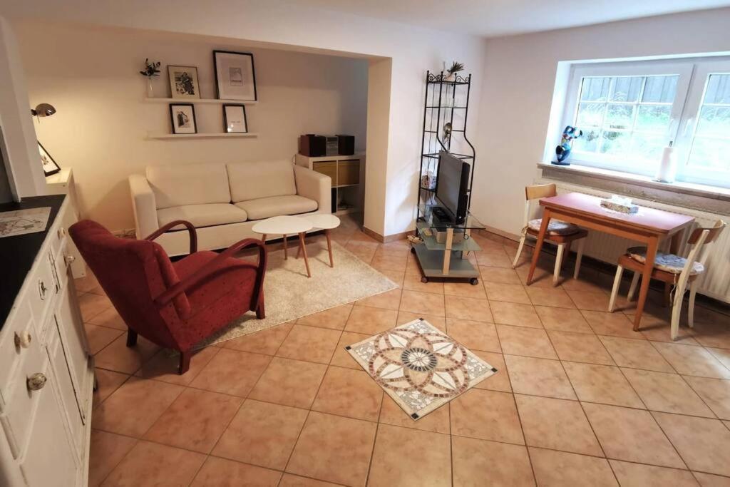 Schoene Wohnung Fuer Einen Kurzurlaub In Lueneburg Buitenkant foto