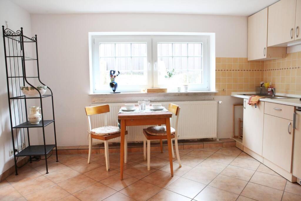 Schoene Wohnung Fuer Einen Kurzurlaub In Lueneburg Buitenkant foto